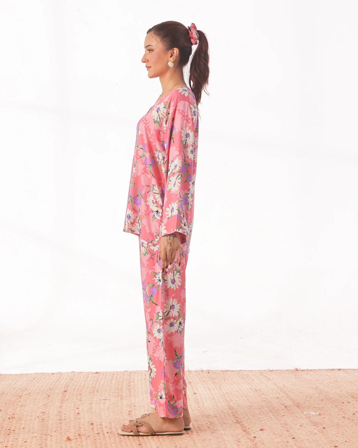 Linen Pajama Suit with Scrunchie - Blossom Hue